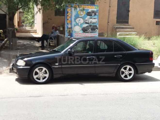 Mercedes C 220 1999, 295,000 km - 2.2 l - Bakı