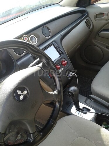 Mitsubishi Outlander 2004, 272,000 km - 2.4 л - Bakı