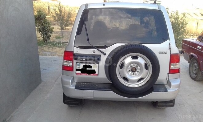 Mitsubishi Pajero io 2000, 276,000 km - 2.0 l - Bakı