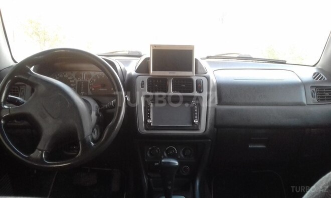 Mitsubishi Pajero io 2000, 276,000 km - 2.0 l - Bakı