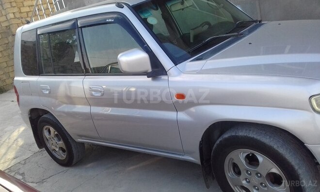 Mitsubishi Pajero io 2000, 276,000 km - 2.0 l - Bakı