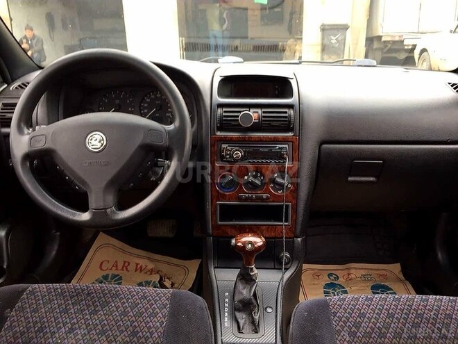 Opel Astra 1998, 195,000 km - 1.6 l - Sumqayıt