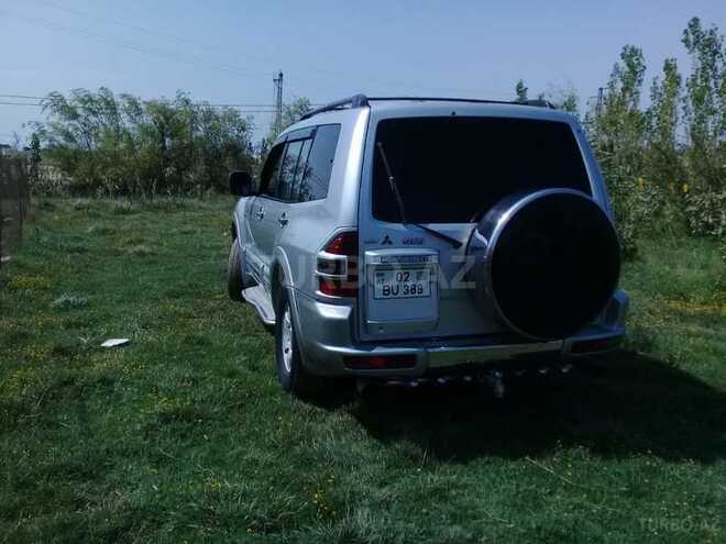 Mitsubishi Pajero 2003, 211,000 km - 3.5 l - Bakı