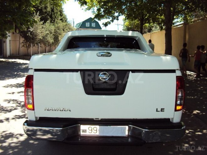 Nissan Navara 2014, 108,000 km - 2.5 l - Bakı