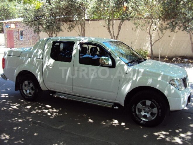 Nissan Navara 2014, 108,000 km - 2.5 l - Bakı