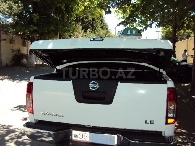 Nissan Navara 2014, 108,000 km - 2.5 l - Bakı