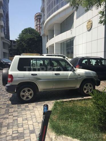Mitsubishi Pajero io 1998, 222,000 km - 1.8 l - Bakı