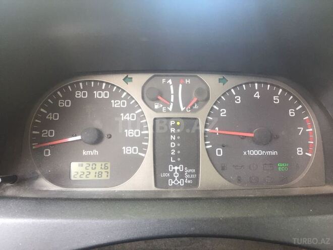 Mitsubishi Pajero io 1998, 222,000 km - 1.8 l - Bakı