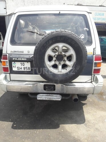 Mitsubishi Pajero 1995, 285,000 km - 2.8 l - Bakı