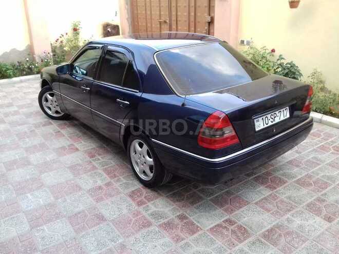 Mercedes C 220 1995, 196,000 km - 2.2 l - Bakı