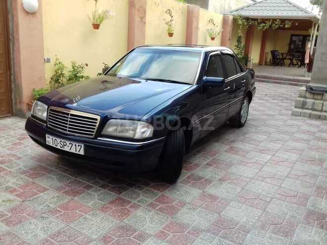Mercedes C 220 1995, 196,000 km - 2.2 l - Bakı