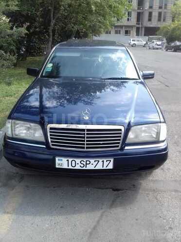 Mercedes C 220 1995, 196,000 km - 2.2 l - Bakı