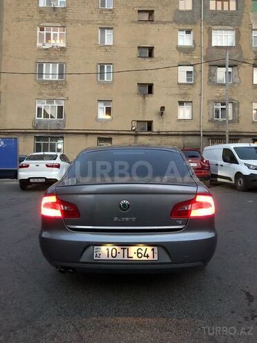 Skoda Superb 2011, 185,000 km - 1.8 l - Bakı