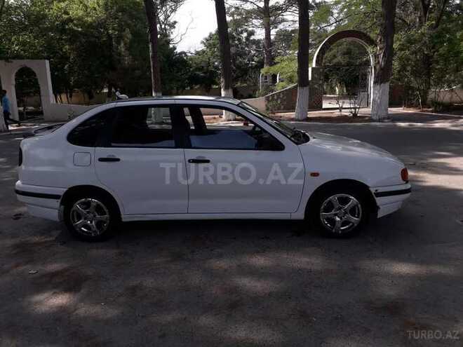 Volkswagen Polo 1995, 289,000 km - 1.6 l - Sumqayıt