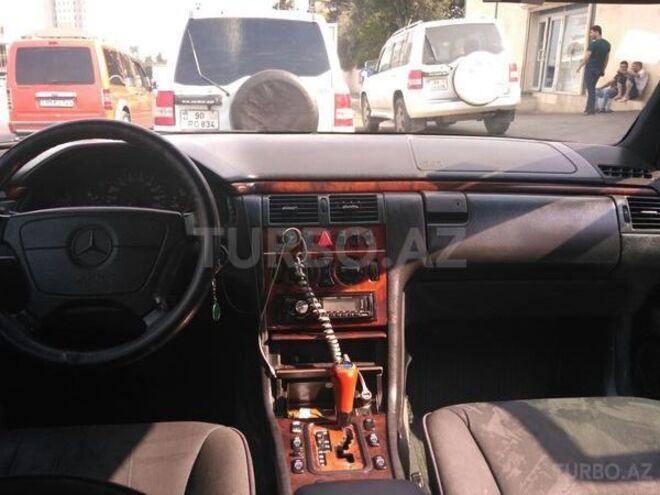 Mercedes E 290 1998, 500,000 km - 2.9 l - Bakı