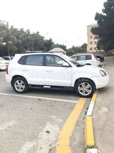 Hyundai Tucson 2007, 242,000 km - 2.0 l - Bakı
