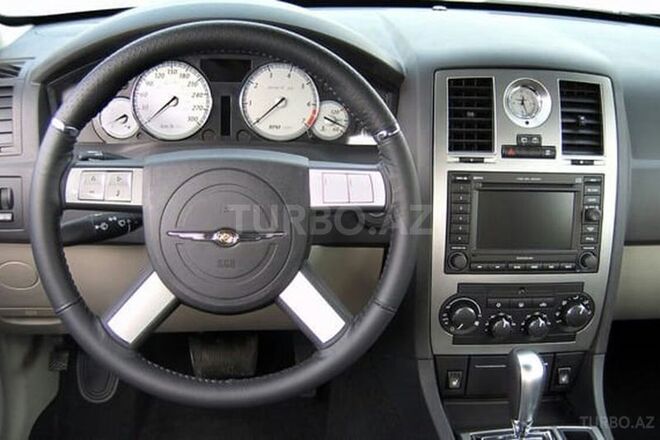 Chrysler 300C 2005, 180,000 km - 2.7 л - Biləsuvar