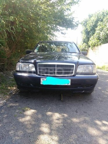 Mercedes C 230 1998, 270,000 km - 2.3 л - Bakı