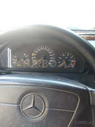 Mercedes C 230 1998, 270,000 km - 2.3 л - Bakı