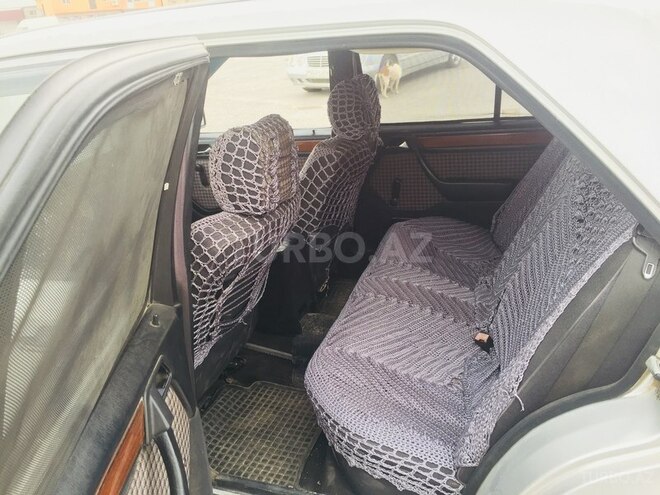 Mercedes E 200 1991, 406,305 km - 0.2 l - Bakı