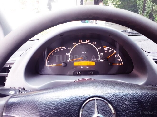 Mercedes  2002, 470,000 km - 2.2 l - Şəki