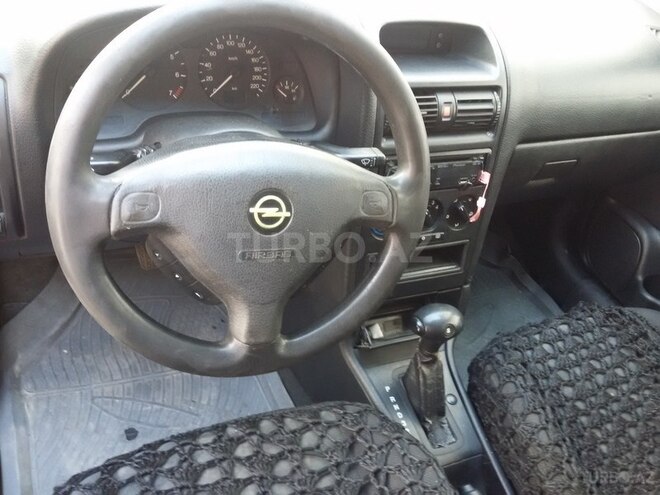 Opel Astra 2000, 250,000 km - 1.6 l - Bakı