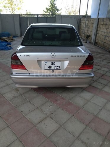 Mercedes C 230 1999, 220,000 km - 2.3 l - Neftçala