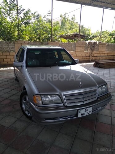 Mercedes C 230 1999, 220,000 km - 2.3 l - Neftçala
