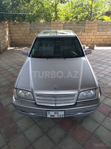 Mercedes C 230 1999, 220,000 km - 2.3 l - Neftçala