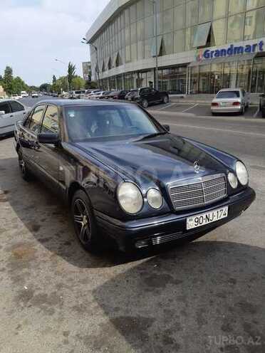 Mercedes E 240 1998, 347,000 km - 2.4 l - Bakı