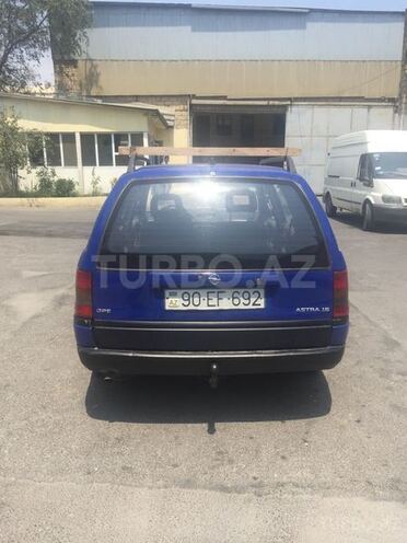 Opel Astra 1995, 284,000 km - 1.6 l - Bakı