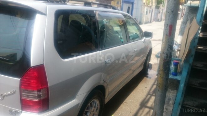 Mitsubishi Grandis 2000, 300,000 km - 2.4 l - Bakı