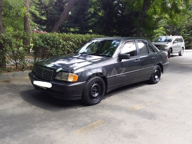 Mercedes C 200 1996, 332,000 km - 2.0 l - Bakı