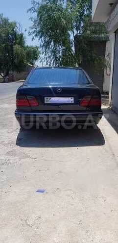Mercedes E 240 2000, 285,032 km - 2.4 л - Masallı