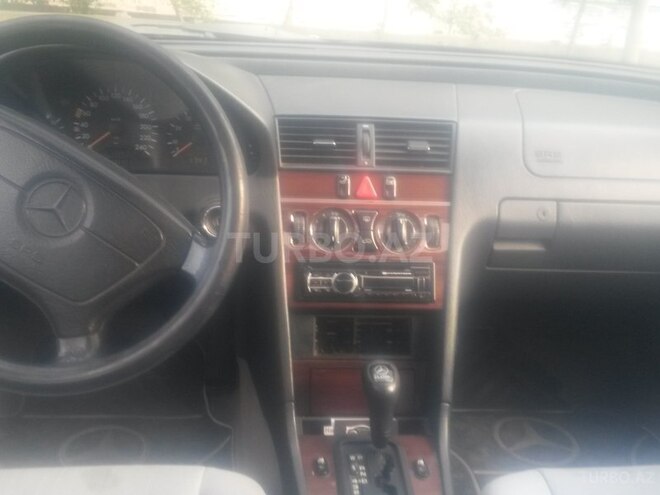Mercedes C 200 1997, 258,200 km - 2.0 l - Bakı