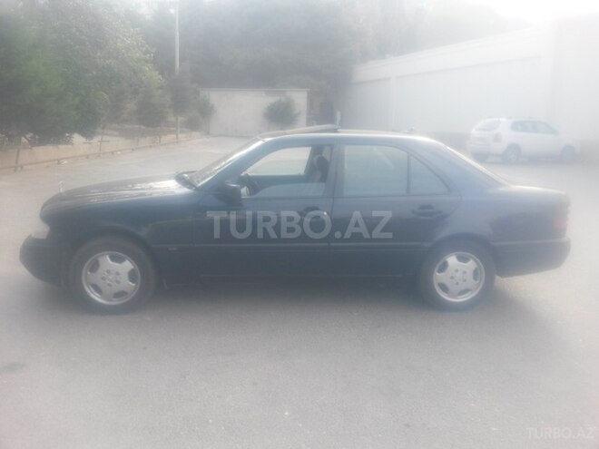 Mercedes C 200 1997, 258,200 km - 2.0 l - Bakı