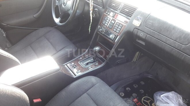 Mercedes C 200 1994, 210,000 km - 2.0 l - Tovuz