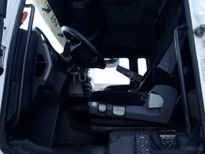 MAN  2009, 897,000 km - 0.5 l - Bakı
