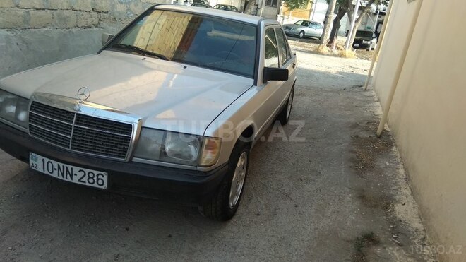 Mercedes 190 1988, 320,000 km - 2.0 л - Bakı