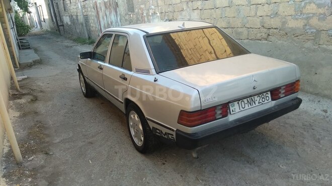 Mercedes 190 1988, 320,000 km - 2.0 л - Bakı