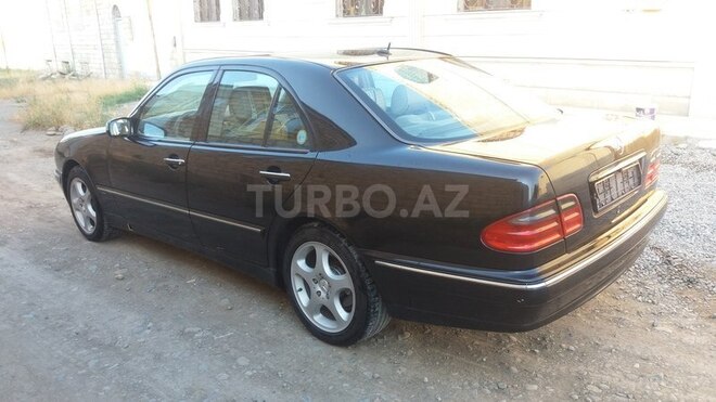 Mercedes E 320 2000, 296,352 km - 3.2 l - Gəncə