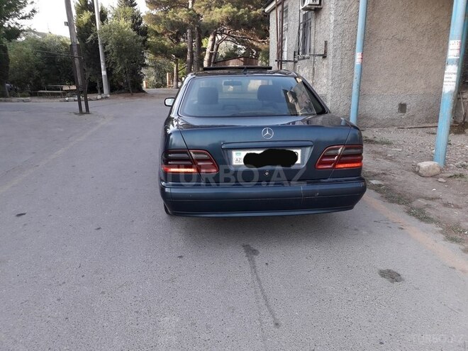 Mercedes E 220 1999, 308,931 km - 2.2 l - Sumqayıt