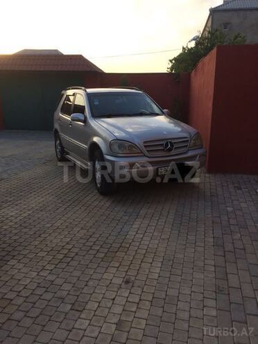 Mercedes ML 270 2001, 211,000 km - 2.7 л - Bakı