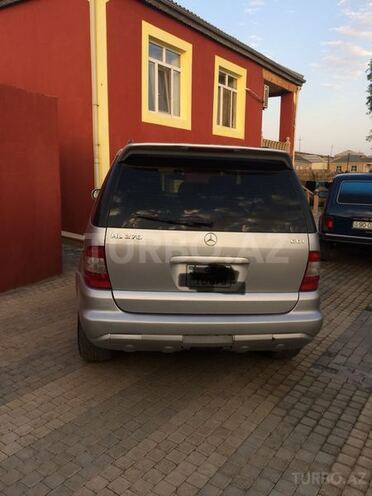 Mercedes ML 270 2001, 211,000 km - 2.7 л - Bakı