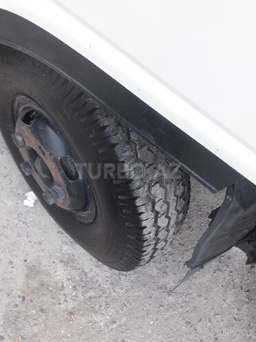 Isuzu NKR 55 L 2008, 220,000 km - 2.8 l - Bakı