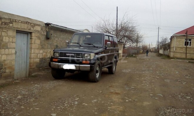 Toyota Prado 1991, 2,500,001 km - 2.5 l - Tovuz