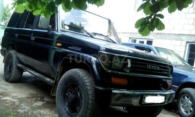 Toyota Prado 1991, 2,500,001 km - 2.5 l - Tovuz