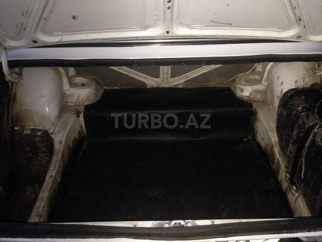 LADA (VAZ) 2106 1991, 88,500 km - 1.6 l - Salyan