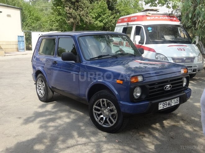 LADA (VAZ) Niva 2015, 70,000 km - 1.7 l - Şirvan