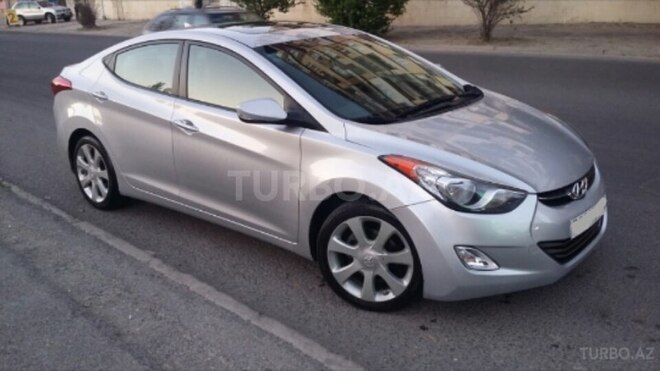 Hyundai Elantra 2011, 124,500 km - 1.8 l - Bakı
